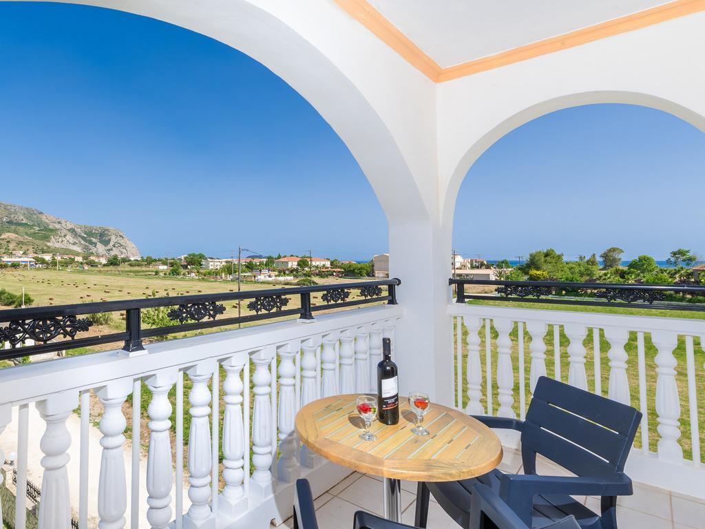 Athina Apartments Закінф Екстер'єр фото